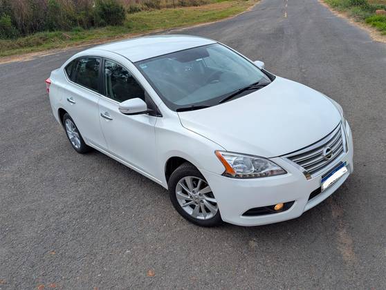 NISSAN SENTRA 2.0 SV 16V FLEX 4P AUTOMÁTICO NISSAN SENTRA 2.0 SV 16V FLEX 4P AUTOMÁTICO